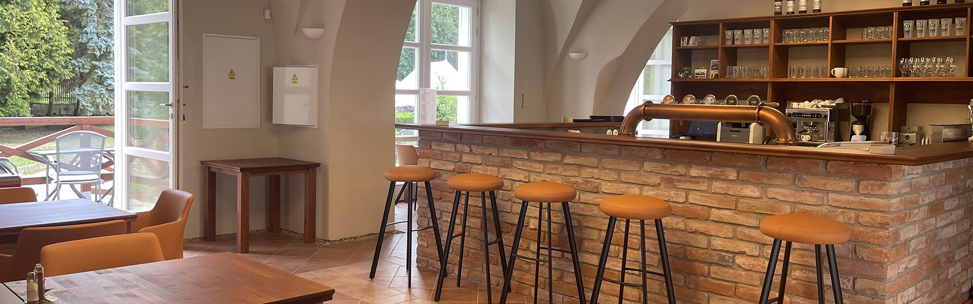 EFI Hostinec Konírna 